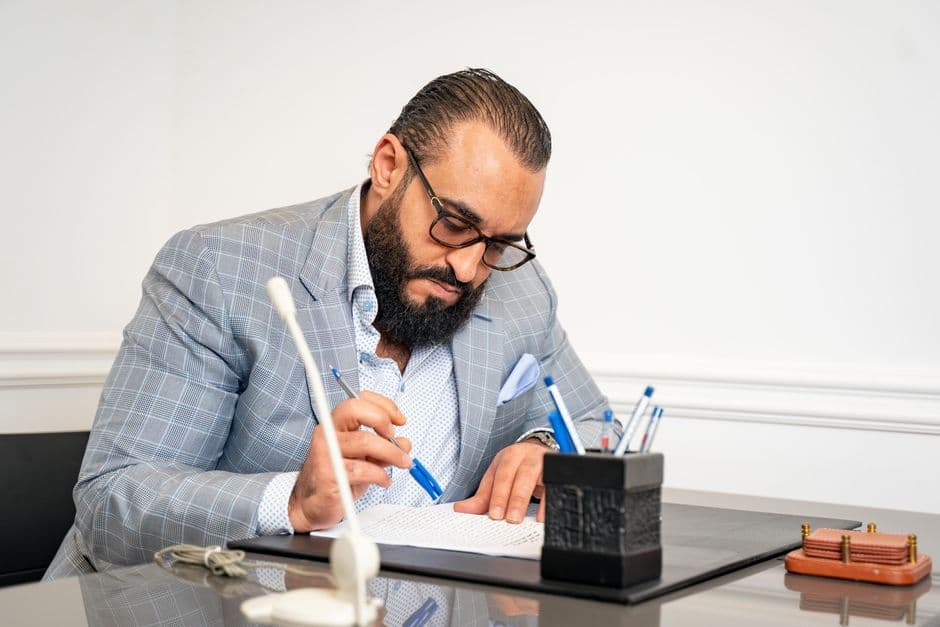 Guide to Attorney Fees in the UAE: Structures, Disclosure, and