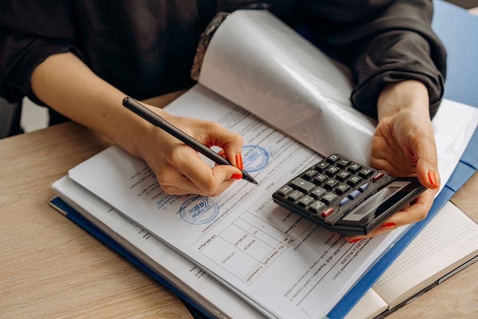 AML compliance services UAE follow Federal Decree-Law No. 20 of 2018