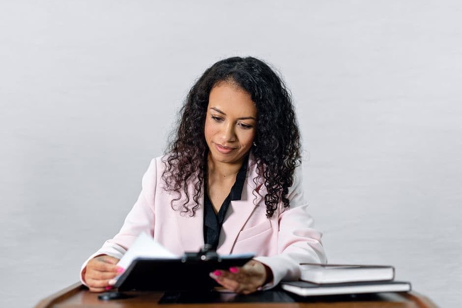 can I arbitrate without an arbitration clause in UAE