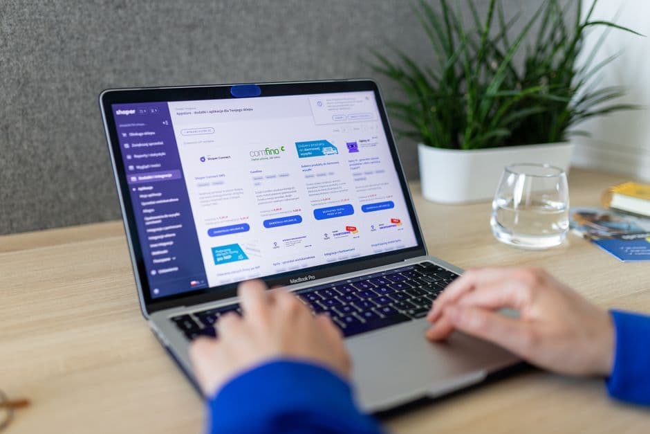 E-Notary Dubai: Electronic Authentication of Legal Documents Explained