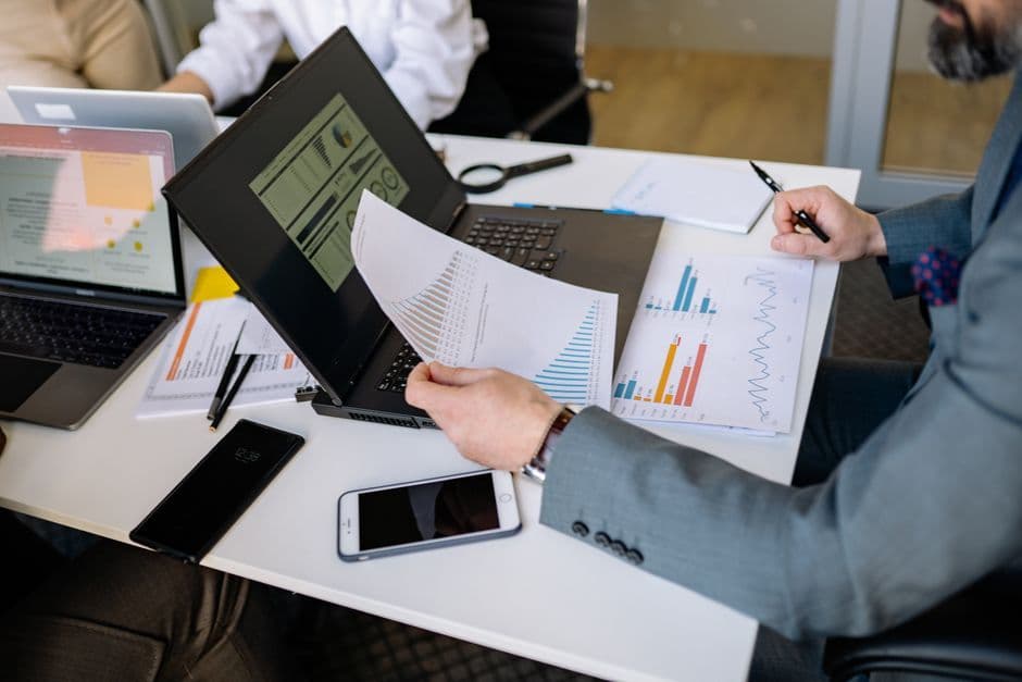 كيف تقدم شكوى لدى ريرا دبي بخطوات قانونية واضحة